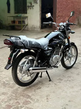 Suzuki GS 150 SE 2021