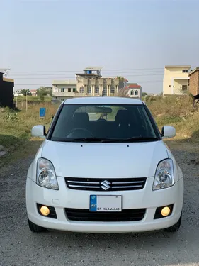 Suzuki Swift DLX 1.3 Navigation  2018