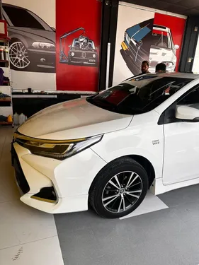 Toyota Corolla Altis Grande X CVT-i 1.8 Black Interior 2021