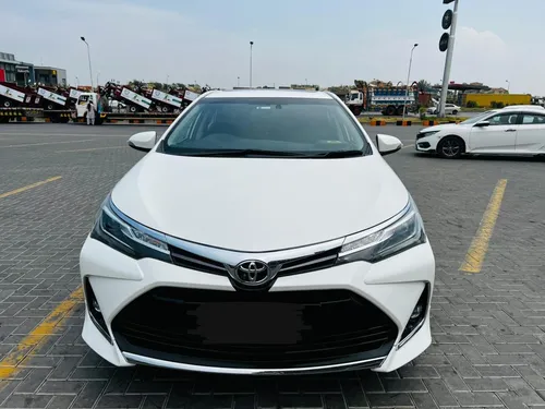Toyota Corolla Altis Grande X CVT-i 1.8 Black Interior 2022