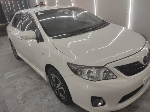 Toyota Corolla GLi 1.3 VVTi 2013