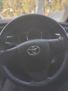 Toyota Corolla GLi Automatic 1.3 VVTi 2014