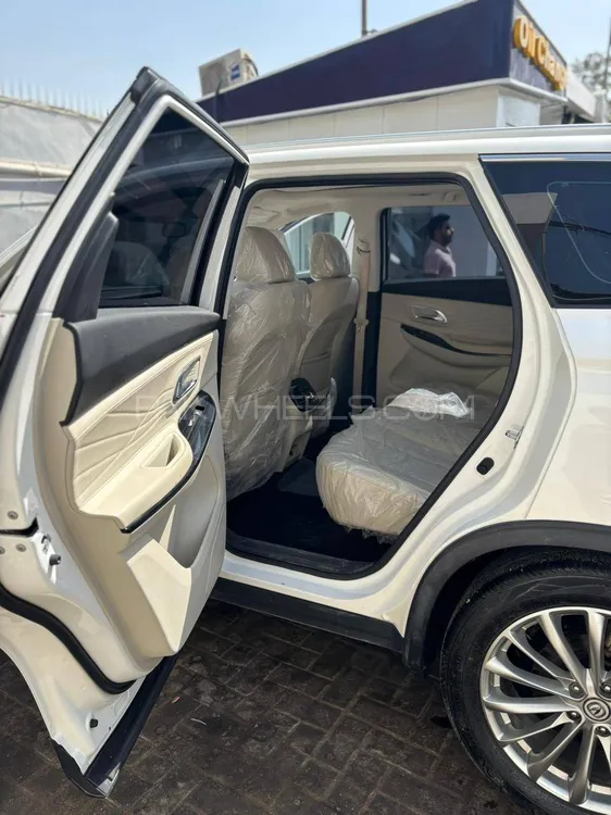 Changan Oshan X7 2022 for Sale in Karachi Changan Oshan X7 2022 for Sale in Karachi Image-3