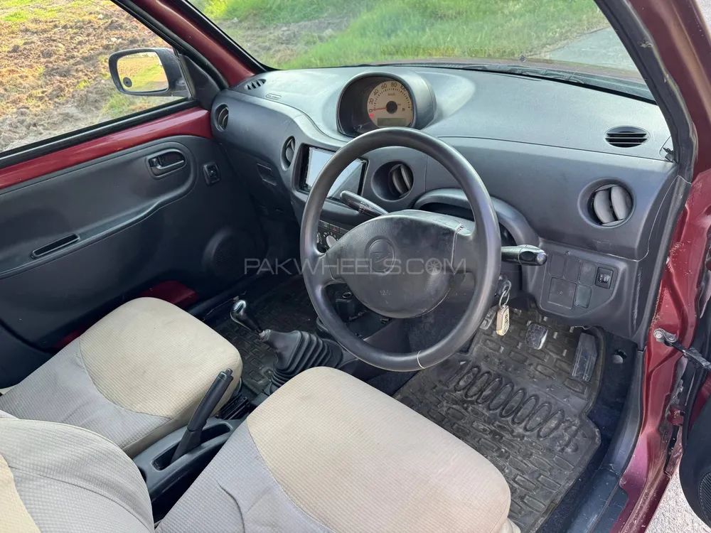 Daihatsu Esse 2009 for Sale in Lahore Daihatsu Esse 2009 for Sale in Lahore Image-6
