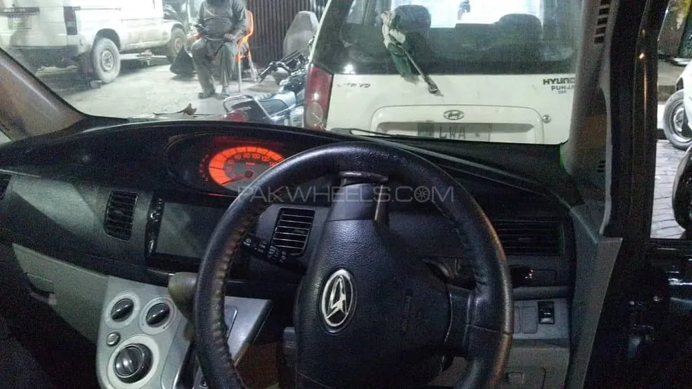 Daihatsu Move 2007 for Sale in Lahore Daihatsu Move 2007 for Sale in Lahore Image-8