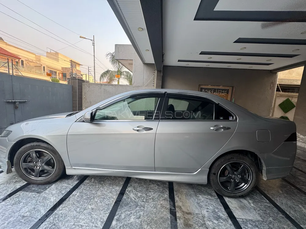 Honda Accord 2002 for Sale in Lahore Honda Accord 2002 for Sale in Lahore Image-3