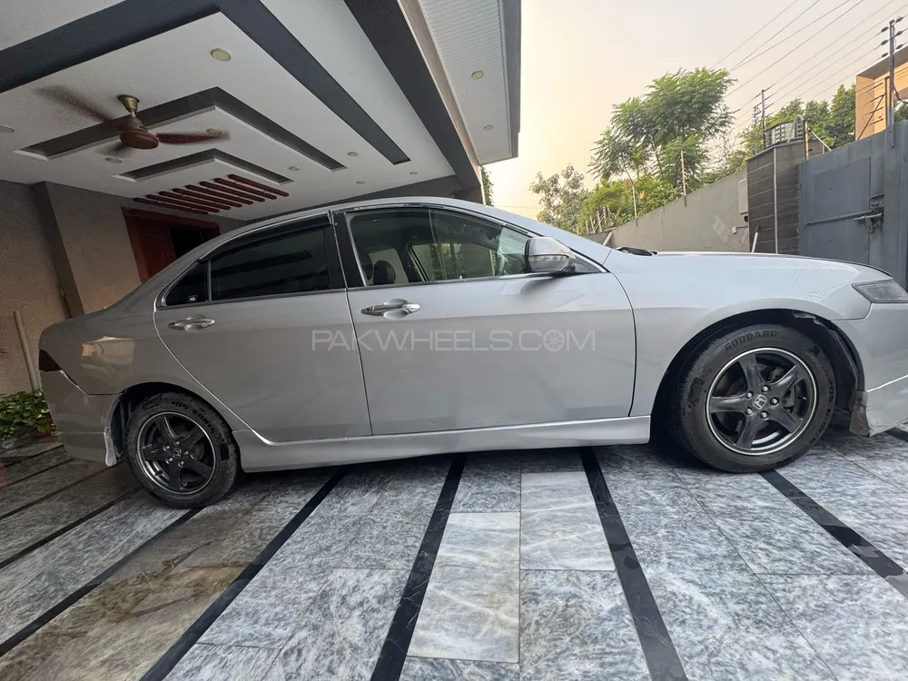 Honda Accord 2002 for Sale in Lahore Honda Accord 2002 for Sale in Lahore Image-2