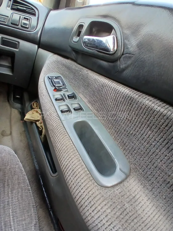 Honda Accord 1995 for Sale in Lahore Honda Accord 1995 for Sale in Lahore Image-8