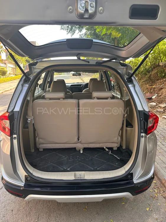 Honda BR-V 2017 for Sale in Karachi Honda BR-V 2017 for Sale in Karachi Image-18
