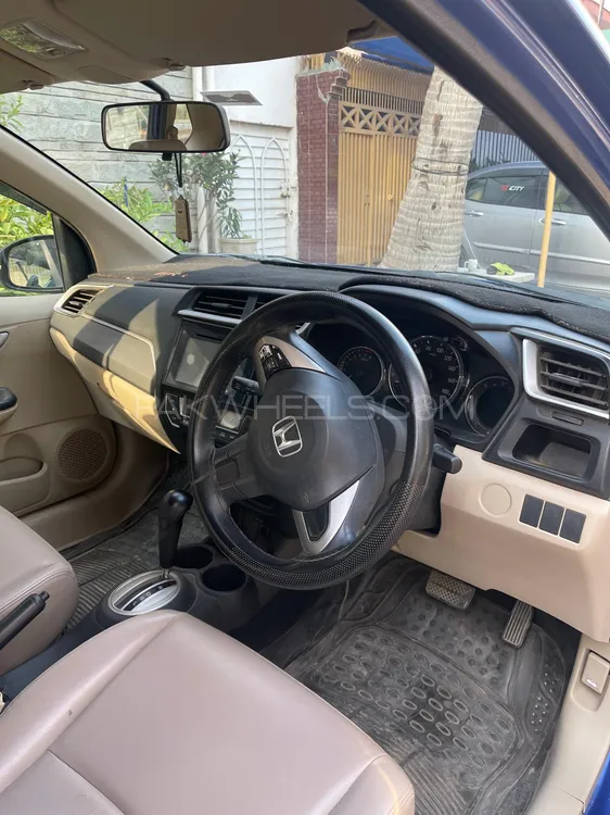 Honda BR-V 2018 for Sale in Karachi Honda BR-V 2018 for Sale in Karachi Image-9