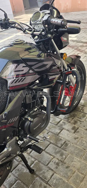 ہونڈا CB 150F 2025 for Sale ہونڈا CB 150F 2025 for Sale Image-11