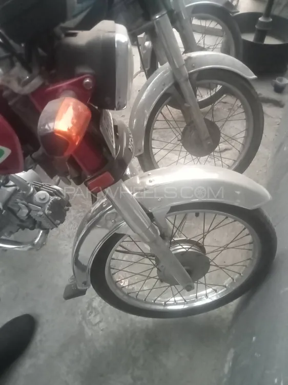 Honda CD 70 2017 for Sale Honda CD 70 2017 for Sale Image-3