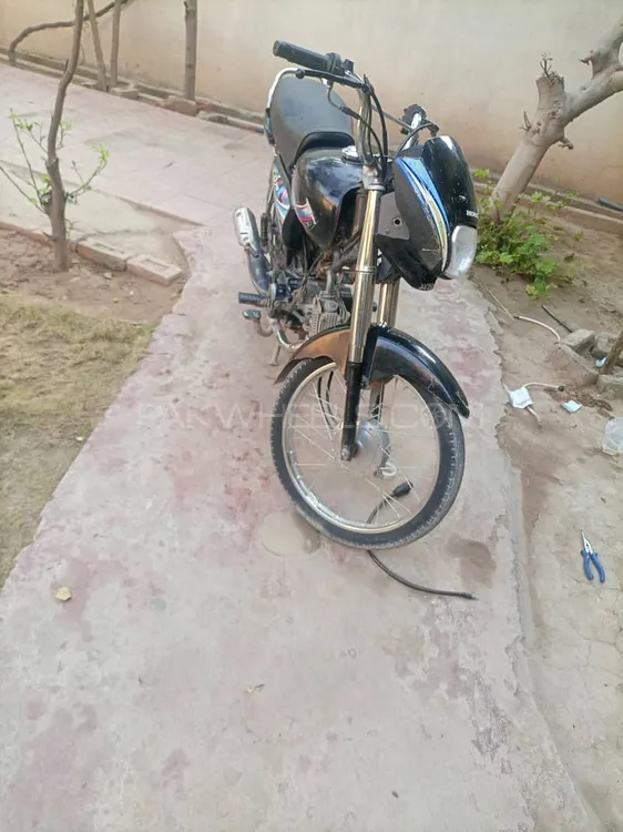 Honda CD 70 Dream 2016 for Sale Honda CD 70 Dream 2016 for Sale Image-9