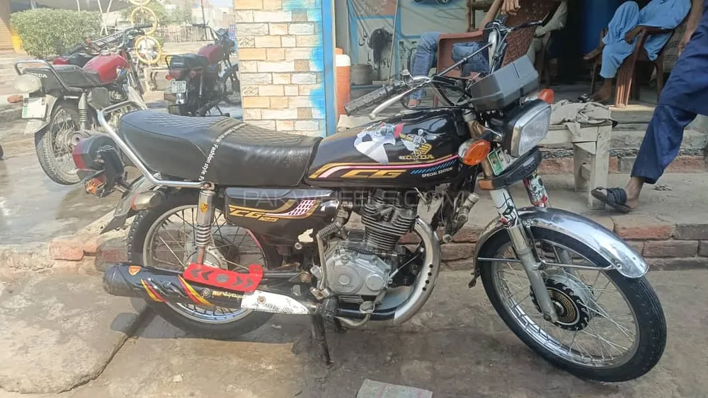 Honda CG 125 2015 for Sale Honda CG 125 2015 for Sale Image-1