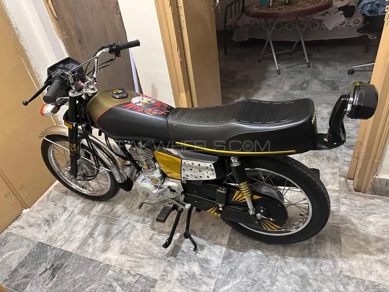 Honda CG 125 Special Edition 2023 for Sale Honda CG 125 Special Edition 2023 for Sale Image-2