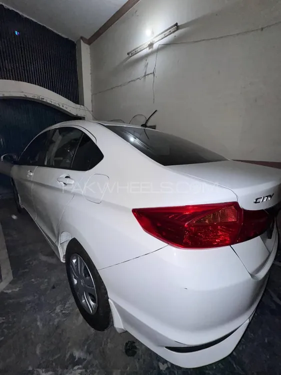 Honda City 2024 for Sale in Sheikhupura Honda City 2024 for Sale in Sheikhupura Image-2