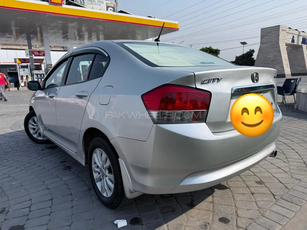Honda City 2013 for Sale in Lahore Honda City 2013 for Sale in Lahore Image-2
