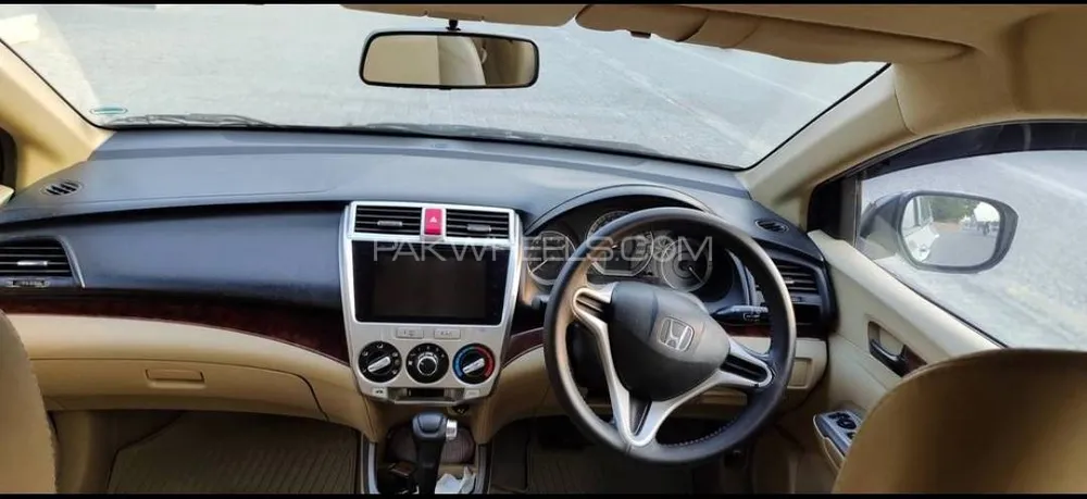 Honda City 2018 for Sale in Swatmingora Honda City 2018 for Sale in Swatmingora Image-3