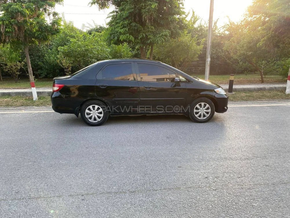 Honda City 2005 for Sale in Sargodha Honda City 2005 for Sale in Sargodha Image-9