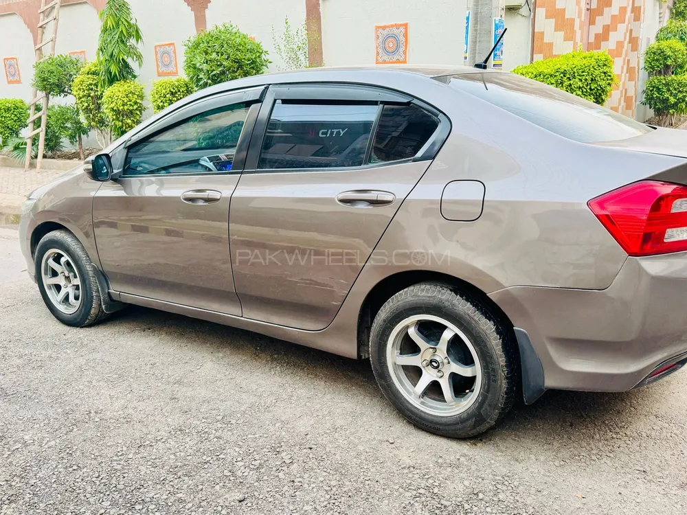 Honda City 2017 for Sale in Multan Honda City 2017 for Sale in Multan Image-5