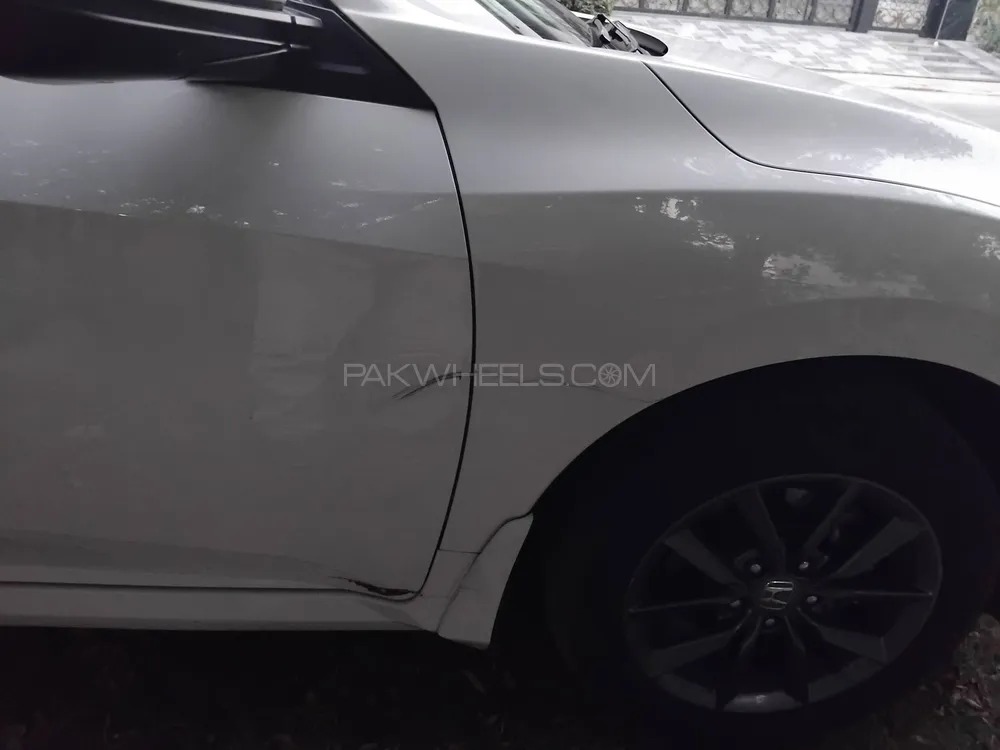 Honda Civic 2020 for Sale in Lahore Honda Civic 2020 for Sale in Lahore Image-14