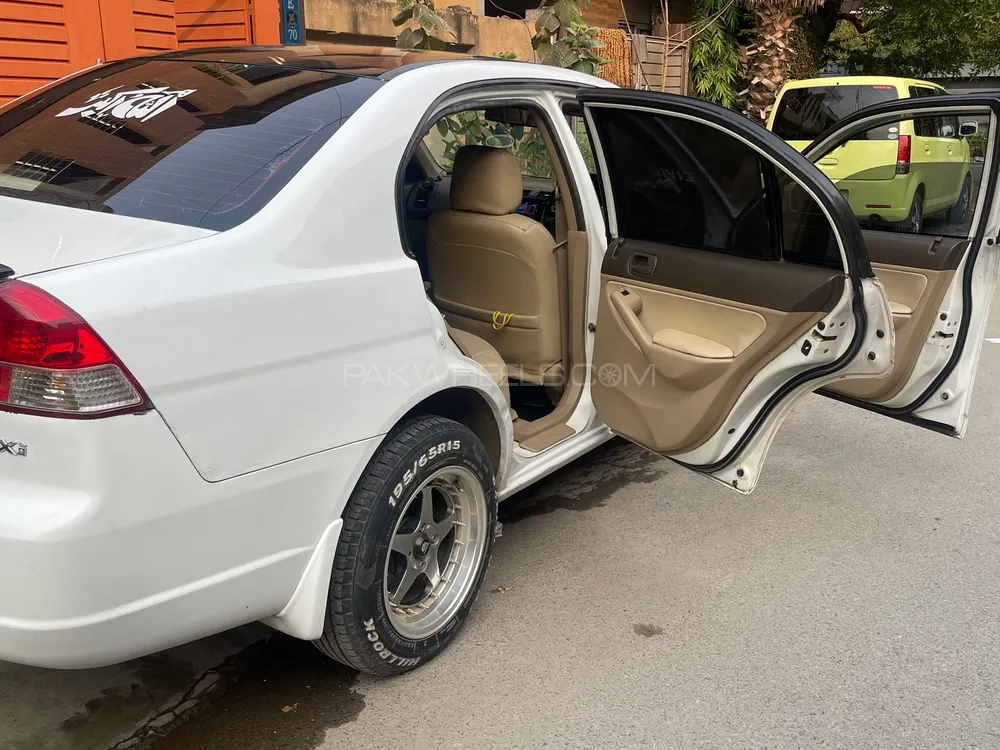 Honda Civic 2004 for Sale in Lahore Honda Civic 2004 for Sale in Lahore Image-7