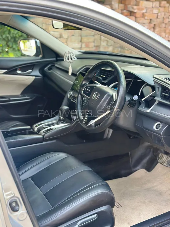 Honda Civic 2017 for Sale in Rawalpindi Honda Civic 2017 for Sale in Rawalpindi Image-13