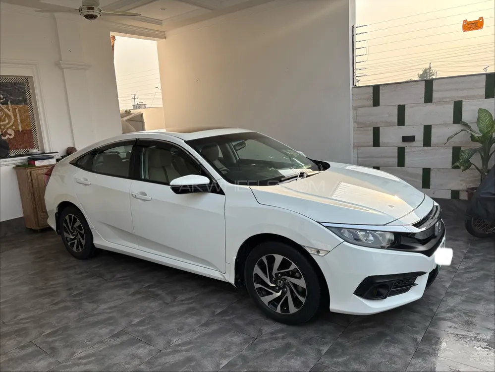 Honda Civic 2017 for Sale in Lahore Honda Civic 2017 for Sale in Lahore Image-2