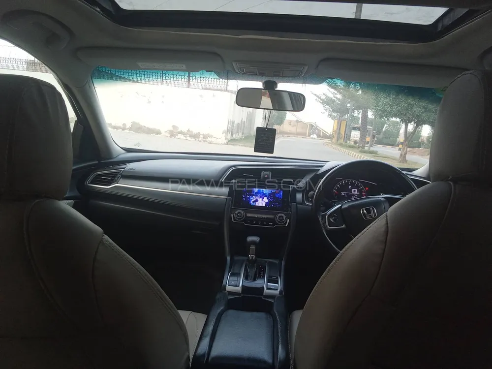 Honda Civic 2018 for Sale in Sargodha Honda Civic 2018 for Sale in Sargodha Image-7