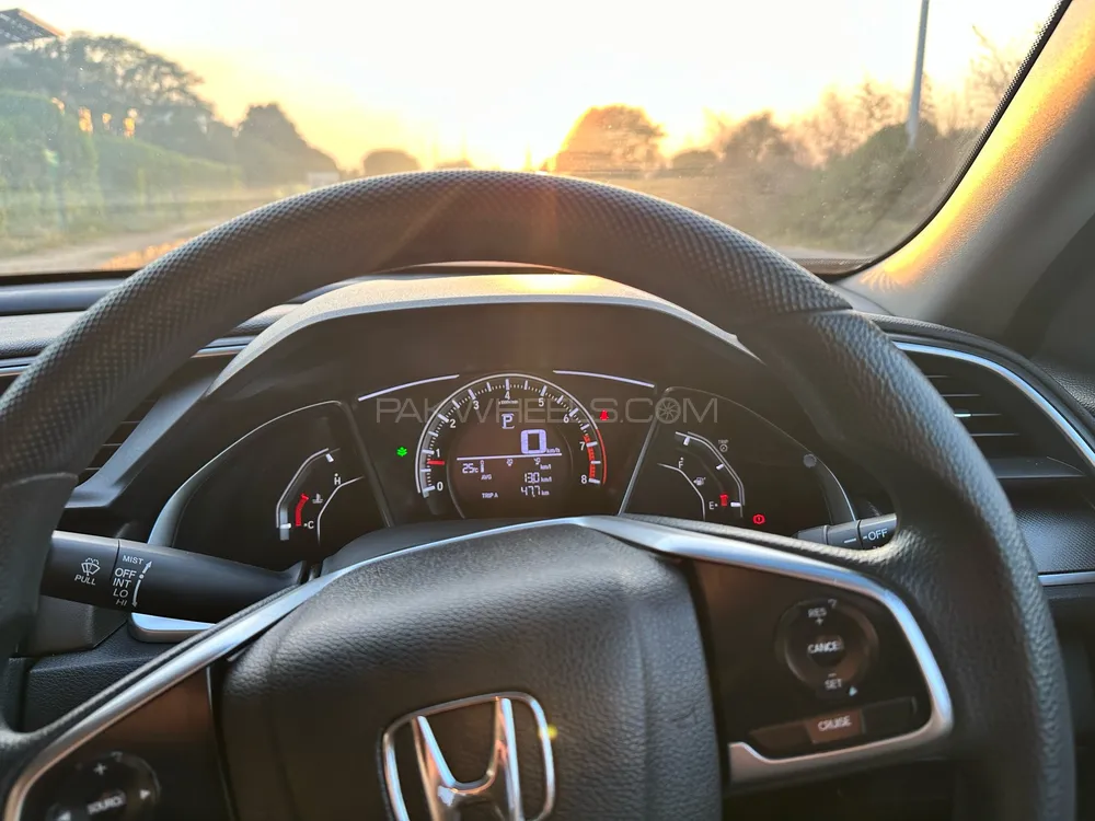 Honda Civic 2021 for Sale in Islamabad Honda Civic 2021 for Sale in Islamabad Image-17