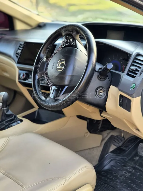 Honda Civic 2015 for Sale in Lahore Honda Civic 2015 for Sale in Lahore Image-5