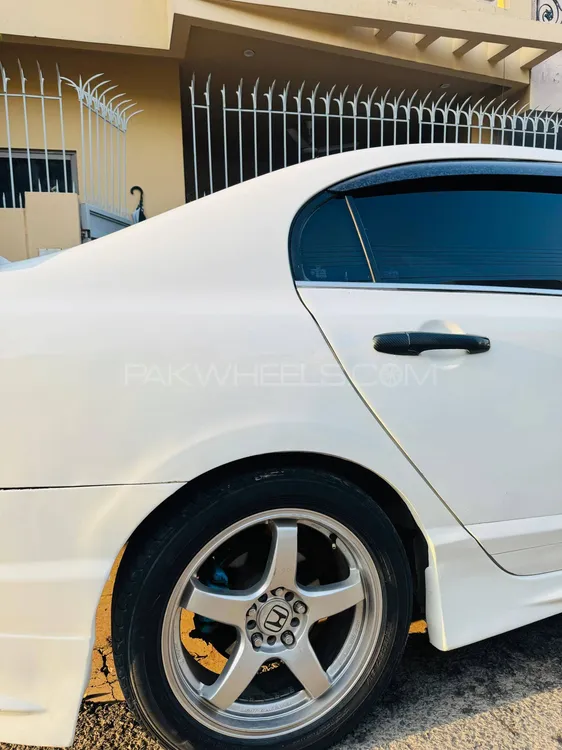 ہونڈا سوک 2010 for Sale in لاہور ہونڈا سوک 2010 for Sale in لاہور Image-9