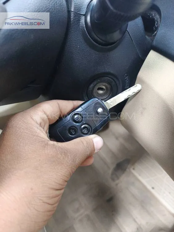 Honda Civic 2013 for Sale in Islamabad Honda Civic 2013 for Sale in Islamabad Image-13