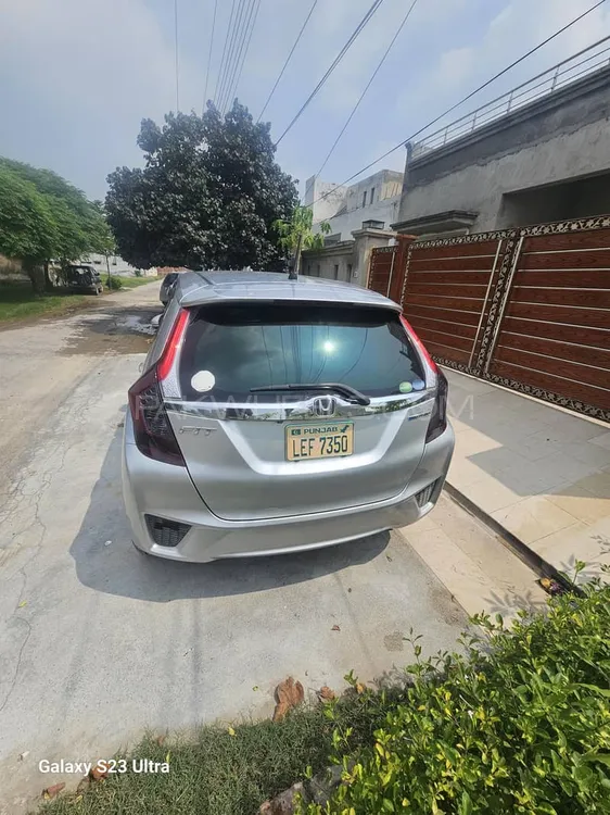 Honda Fit 2014 for Sale in Lahore Honda Fit 2014 for Sale in Lahore Image-3