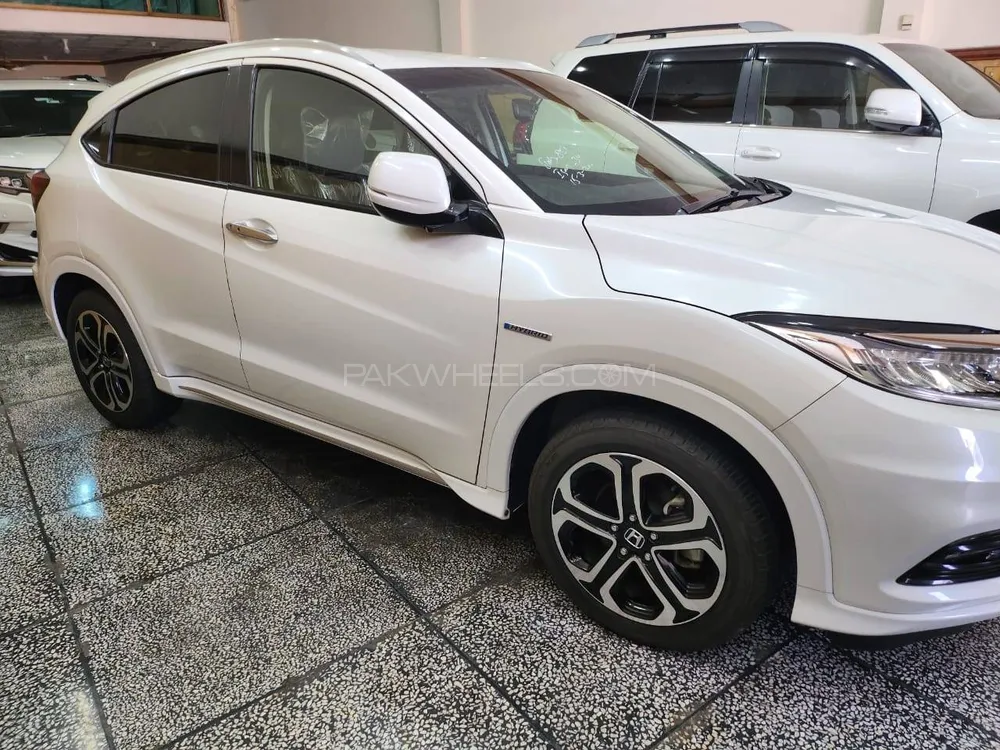 Honda Vezel 2019 for Sale in Multan Honda Vezel 2019 for Sale in Multan Image-10