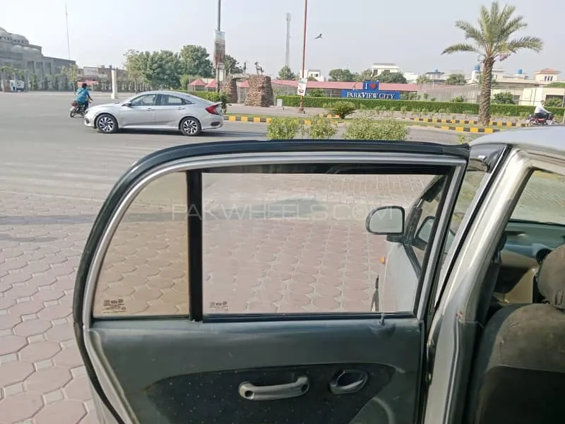 Hyundai Santro 2006 for Sale in Lahore Hyundai Santro 2006 for Sale in Lahore Image-16