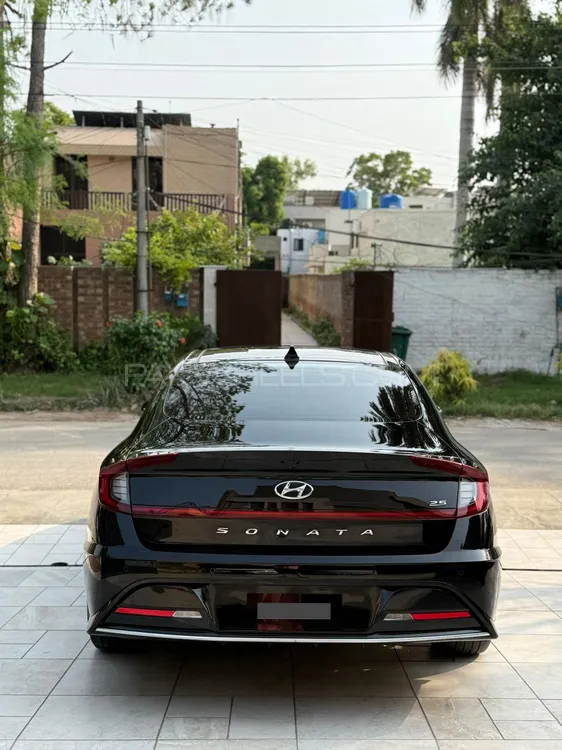 Hyundai Sonata 2023 for Sale in Lahore Image-1
