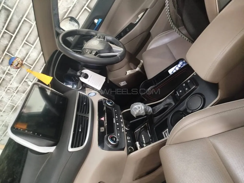 Hyundai Tucson 2021 for Sale in Sialkot Hyundai Tucson 2021 for Sale in Sialkot Image-12