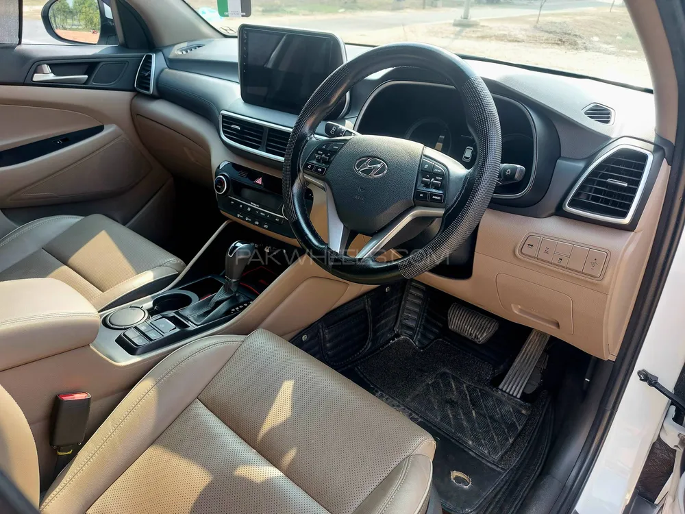 Hyundai Tucson 2022 for Sale in Lahore Hyundai Tucson 2022 for Sale in Lahore Image-11