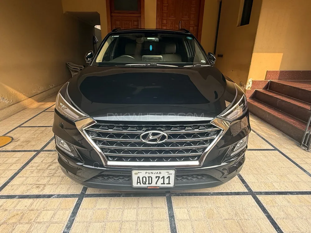 Hyundai Tucson 2023 for Sale in Lahore Hyundai Tucson 2023 for Sale in Lahore Image-1