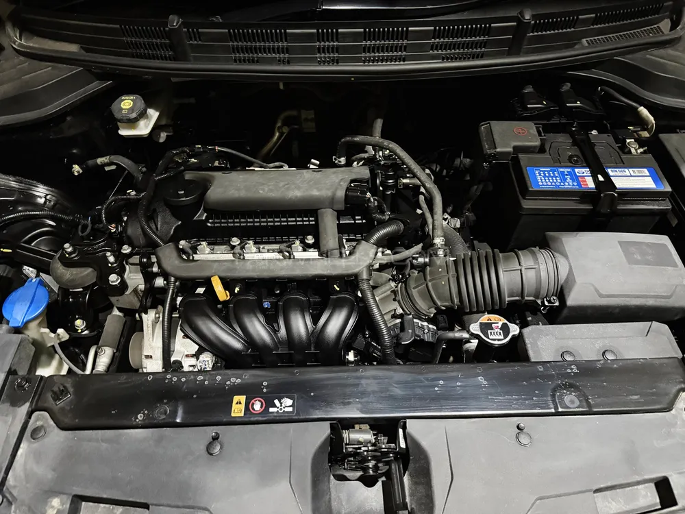 KIA Stonic 2022 for Sale in Karachi KIA Stonic 2022 for Sale in Karachi Image-11