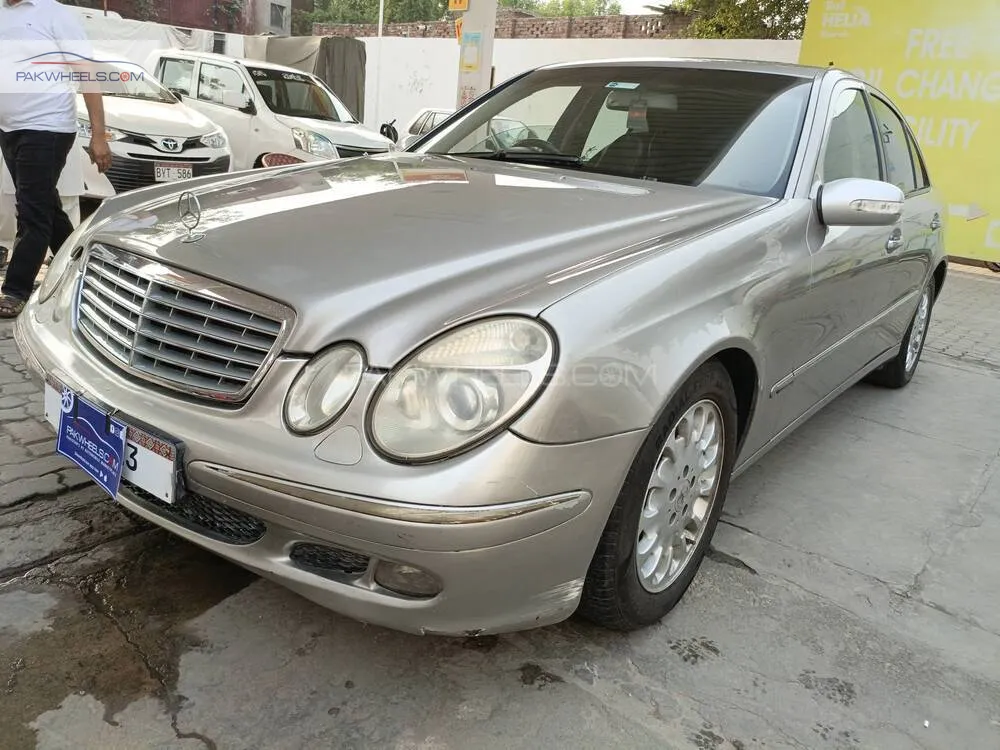 مرسڈیز بینز ای کلاس 2004 for Sale in فیصل آباد مرسڈیز بینز ای کلاس 2004 for Sale in فیصل آباد Image-3