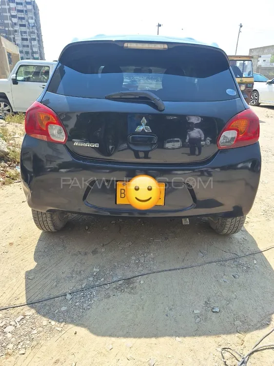 Mitsubishi Mirage 2012 for Sale in Karachi Mitsubishi Mirage 2012 for Sale in Karachi Image-2