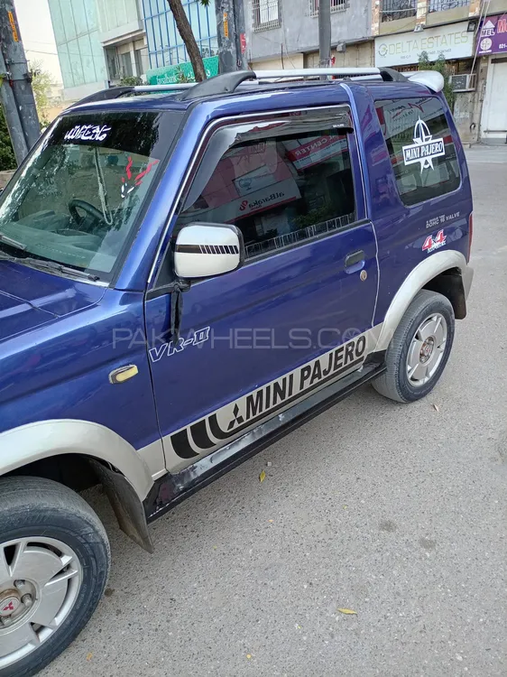 مٹسوبیشی پجیرو منی 1998 for Sale in کراچی مٹسوبیشی پجیرو منی 1998 for Sale in کراچی Image-6
