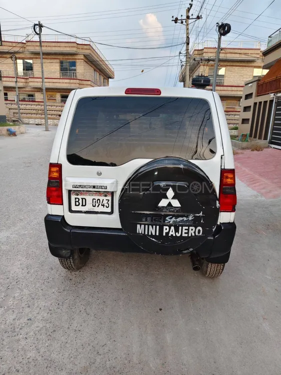 Mitsubishi Pajero Mini 2000 for Sale in Rawalpindi Mitsubishi Pajero Mini 2000 for Sale in Rawalpindi Image-3
