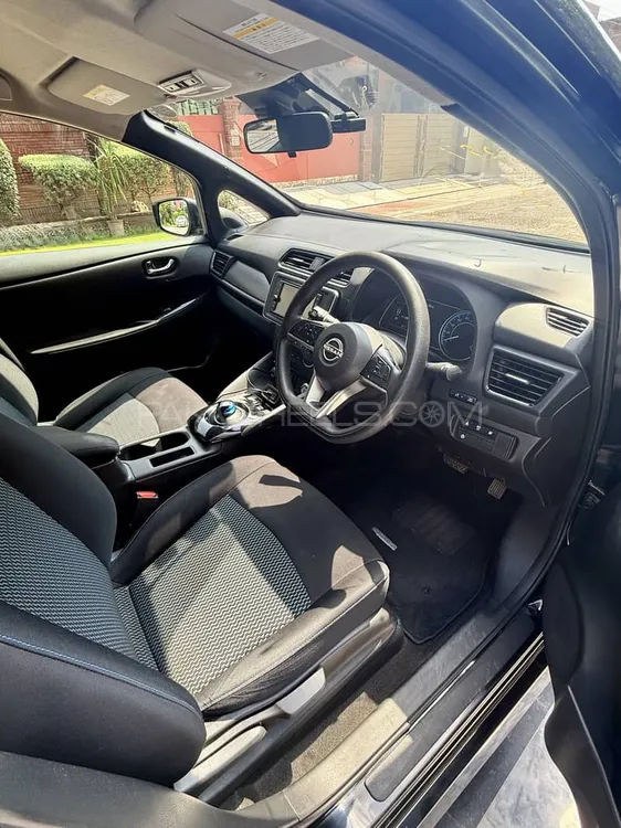 Nissan Leaf 2021 for Sale in Lahore Nissan Leaf 2021 for Sale in Lahore Image-2