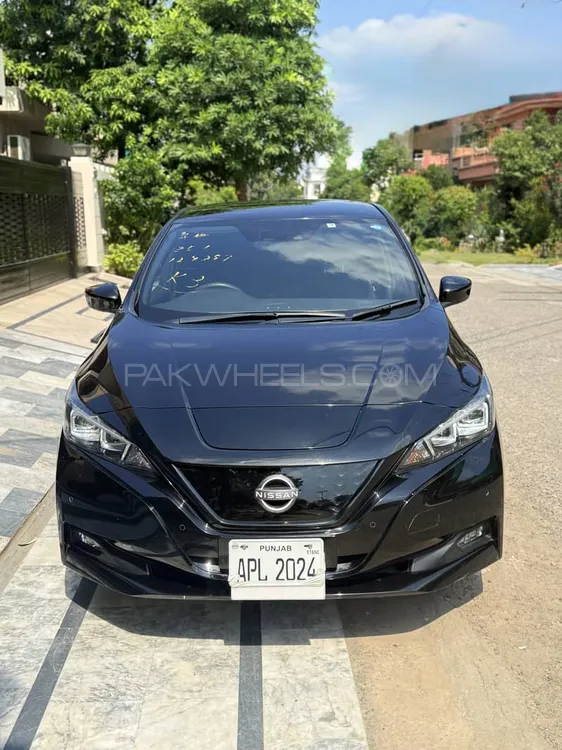 Nissan Leaf 2021 for Sale in Lahore Nissan Leaf 2021 for Sale in Lahore Image-9