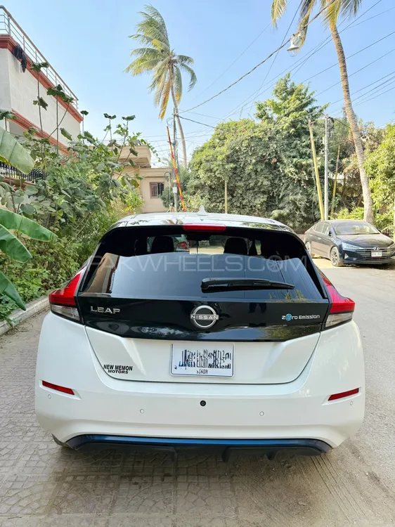 Nissan Leaf 2021 for Sale in Karachi Nissan Leaf 2021 for Sale in Karachi Image-4