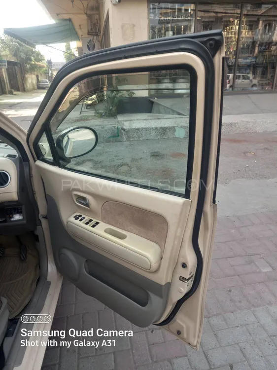 Nissan Moco 2013 for Sale in Lahore Nissan Moco 2013 for Sale in Lahore Image-18