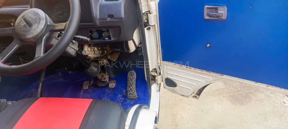 Suzuki Bolan 2016 for Sale in Lahore Suzuki Bolan 2016 for Sale in Lahore Image-8